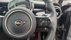 MINI Hatchback 1.5 Cooper Classic 3dr Auto Petrol Hatchback